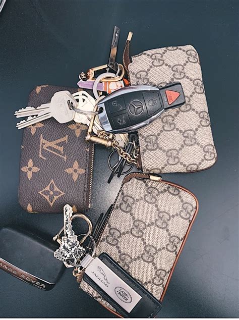 fake lv keychain wallet|louis vuitton key pouch wallet.